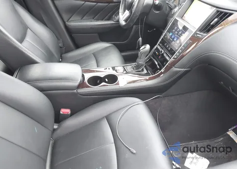 2019 Infiniti Q50 3.0T Luxe z USA, uszkodzony, nr VIN JN1EV7AR1KM555468